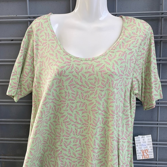 LulaRoe Leaf Print 🍃 Perfect T Top-#1016 - Picture 3 of 12